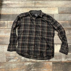 Brand new never worn Kühl flannel.